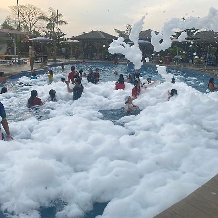 Dna Fun Zone Pekanbaru Luaran gambar