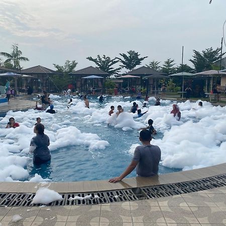 Dna Fun Zone Pekanbaru Luaran gambar